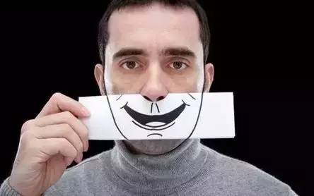 從商標(biāo)的“非商標(biāo)性使用”判斷，淺談商標(biāo)權(quán)利人為何不應(yīng)過分主張權(quán)利？