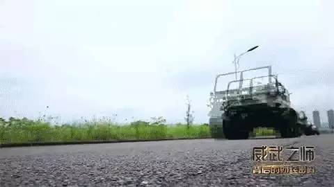 中國(guó)槍支彈藥庫(kù)全球首曝光：這七款武器，威震四方！