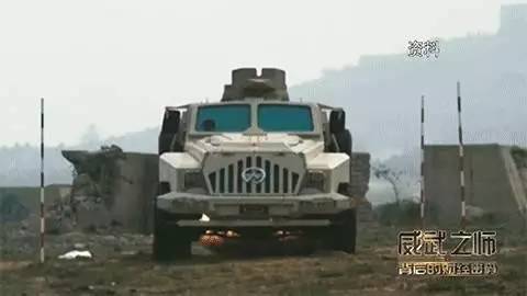 中國(guó)槍支彈藥庫(kù)全球首曝光：這七款武器，威震四方！