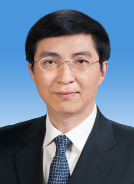 第十九屆中央政治局常委，三位具有法學(xué)背景！