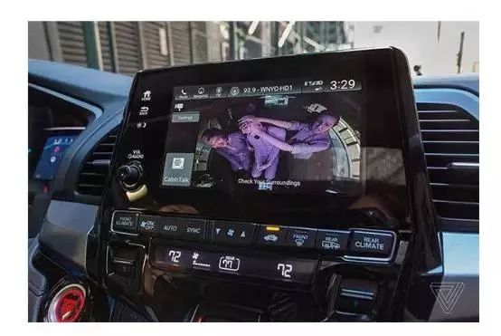 汽車黑科技，滿足你唱K帶娃的需求