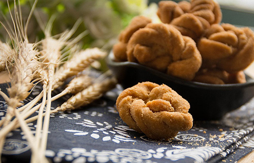 「麻花一條街」商標(biāo)權(quán)紛爭(zhēng)！商標(biāo)侵權(quán)還是惡性競(jìng)爭(zhēng)？