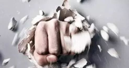 “學(xué)霸人設(shè)”之殤！一句話引發(fā)“慘案”
