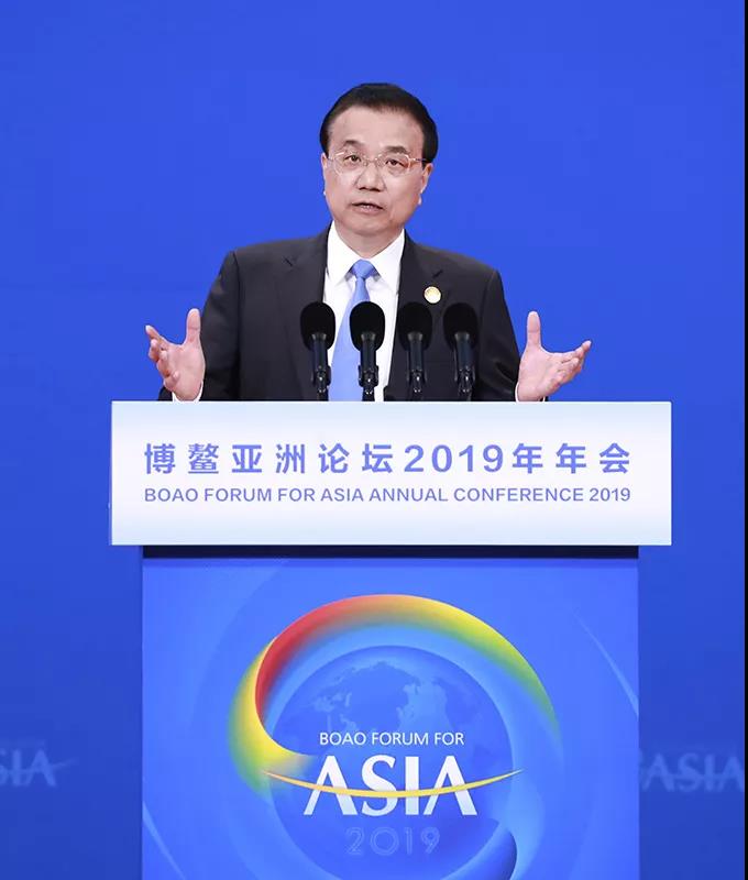 李克強(qiáng)：提高法定賠償額，要讓嚴(yán)重侵權(quán)假冒者承擔(dān)付不起的代價(jià)