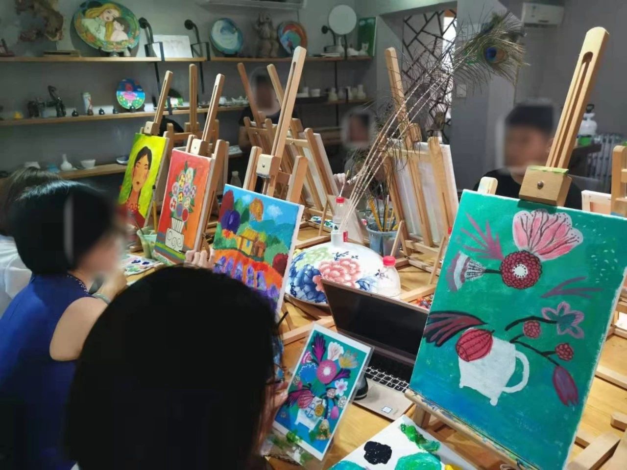 北京女性IPer的私享會(huì)|話(huà)聊職場(chǎng)，逗趣人生：我與你只有一幅畫(huà)的距離