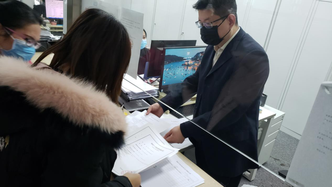 商標(biāo)便利化改革助力陜西地方經(jīng)濟發(fā)展，地理標(biāo)志產(chǎn)品扶貧助農(nóng)：小果實顯大神威