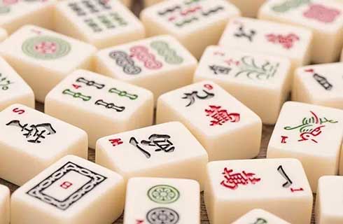 “美國(guó)麻將”引發(fā)爭(zhēng)議，網(wǎng)友提問(wèn)該圖案能否申請(qǐng)專利？