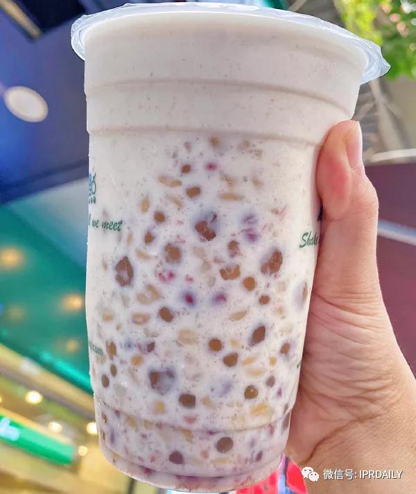 茶飲的商標(biāo)故事（二）｜中端奶茶的紅海里，有人在突圍